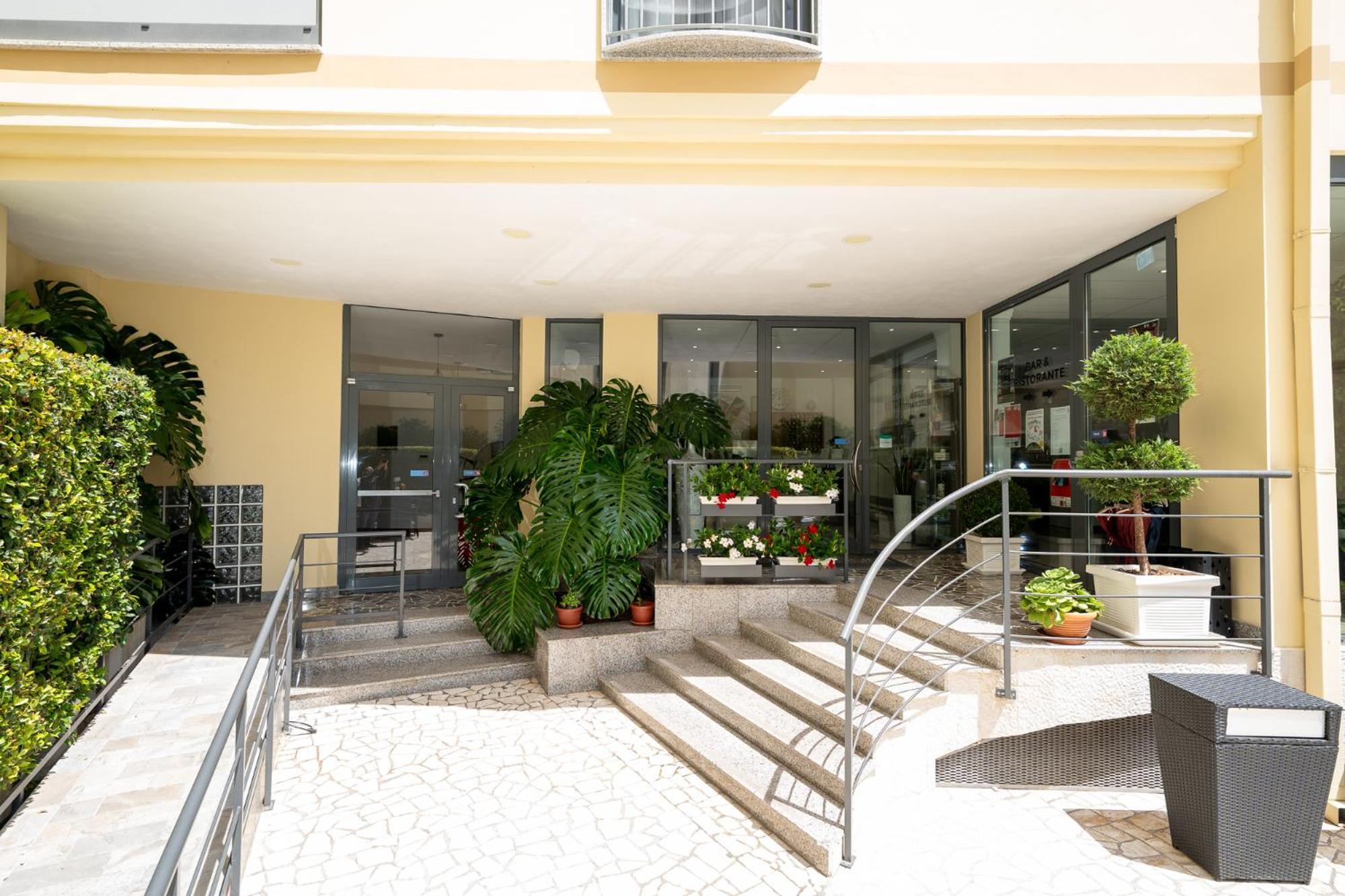 Hotel Auditorium Bari Exterior photo